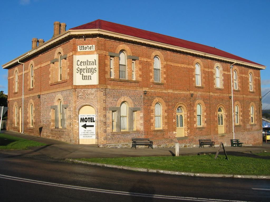 Central Springs Inn Daylesford Exterior photo